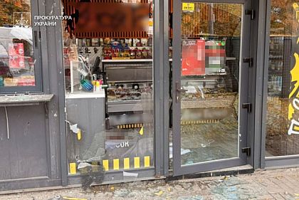 В Днепропетровской области в результате обстрелов погибла женщина, ранены ребенок и мужчина