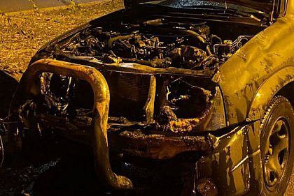 В Днепре задержали двоих несовершеннолетних за поджог автомобиля: что им грозит