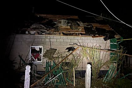 Из-за вражеских обстрелов в Днепропетровской области повреждены частные дома