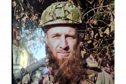 Жігіт қынапты жалады