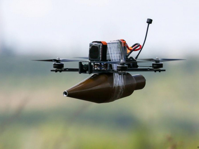 На Криворіжжі через ворожий удар дроном виникла пожежа