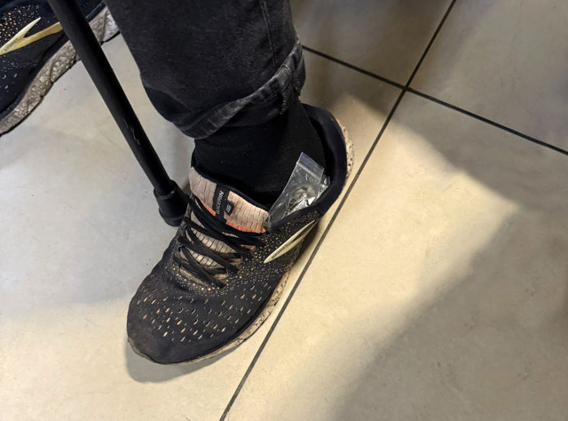 Пограничники нашли наркотики в обуви мужчины родом из Днепропетровщины