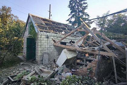 Постраждали рятувальники та чоловік: армія РФ атакувала прифронтові громади Дніпропетровщини