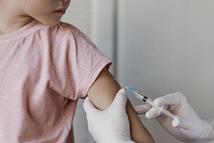 Какие прививки должны быть у ребенка перед поступлением в школу