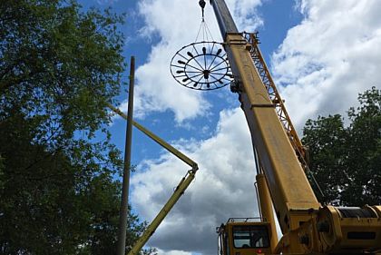 На трассе М-30 в Днепропетровской области обновляют систему освещения