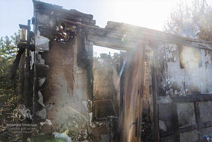 Лисак показал последствия ночного обстрела Днепра: «Вместо уютного дома – руины»