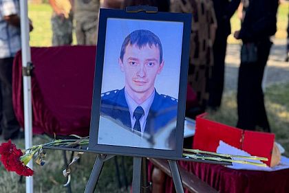 В Днепропетровской области простились с полицейским полка КОРД Дмитрием Кравченко из Криворожья