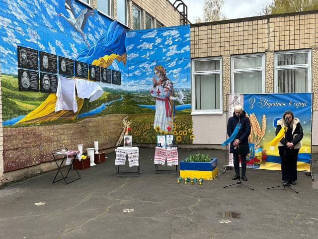 У Кривому Розі відкрили пам`ятні дошки воїнам Дмитру Лученку і Леоніду Савельєву У Кривому Розі відкрили пам`ятні дошки воїнам Дмитру Лученку і Леоніду Савельєву