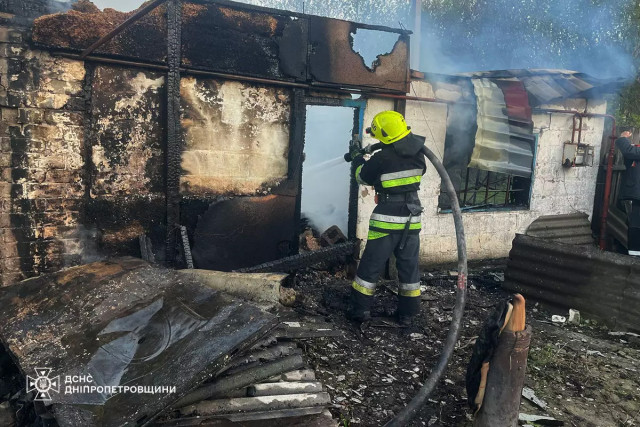 На Днепропетровщине во время пожара погибли два человека На Днепропетровщине во время пожара погибли два человека
