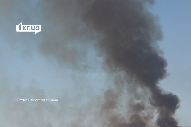Понад 20 атак дронами-камікадзе: ворог обстріляв Нікопольщину та Межівську громаду Понад 20 атак дронами-камікадзе: ворог обстріляв Нікопольщину та Межівську громаду