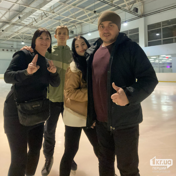 Володимир Жаркий з родиною