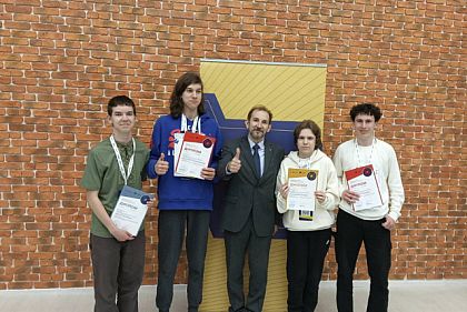 Двоє юних криворіжців вибороли нагороди на змагання в ІТ-сфері