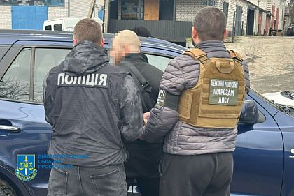 В Днепре разоблачили схему продажи авто, предназначенных для ВСУ как гуманитарная помощь