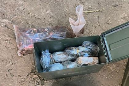 Почти 700 патронов и 2 гранаты: житель Днепра незаконно хранил дома боеприпасы