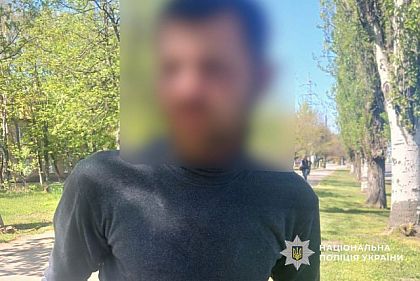 У Нікополі чоловік пограбував будинок, у якому тимчасово ніхто не жив
