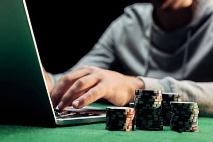 За прошлый год в Украине втрое выросло количество лудоманов, внесенных в Реестр: кто это такие