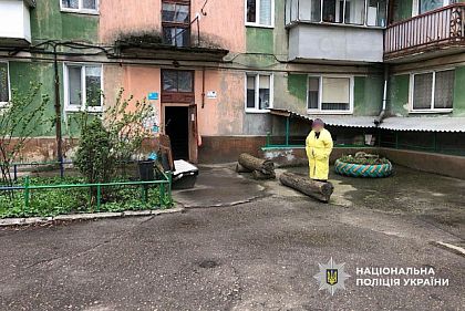 На Криворожье обокрали пожилую женщину: дело направили в суд