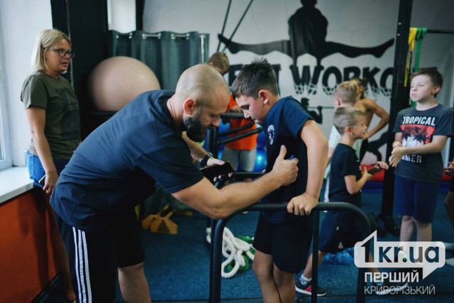 В Кривом Роге провели осеннюю аттестацию по воркауту для всех возрастных категорий