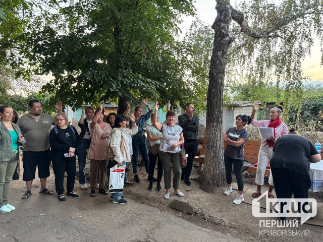 Автономка чи Теплоцентраль: мешканці будинку Кривого Рогу сперечаються через відключення від опалення