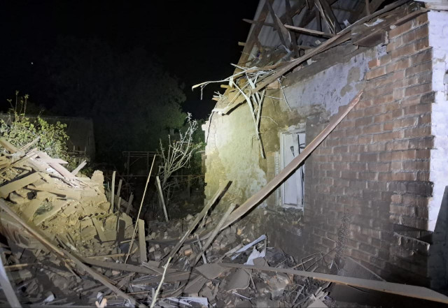 Окупанти вдарили по 4 районах Дніпропетровщини: є постраждала