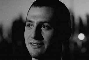 Мати з Кривого Рогу просить Президента призначити сину звання Героя України посмертно