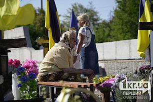 Пам’ять без захисту: у Кривому Розі не буде меморіалу, а на Донеччині Росія нищить поховання