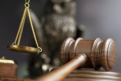 Брат и сестра из Днепра организовали схему выезда мужчин: детали