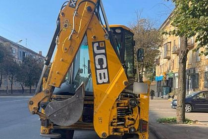 В Кривом Роге нетрезвый водитель управлял экскаватором-погрузчиком