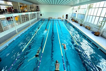 Обязательно ли криворожанам иметь справку для посещения бассейна