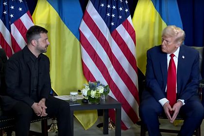 Зеленский и Трамп обсудили войну, санкции и гарантии безопасности