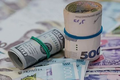 Доллар дешевеет, евро дорожает: курс валют в Кривом Роге 30 сентября