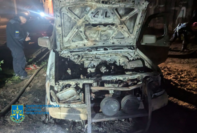 Поджег автомобили военнослужащих: в Днепре задержали подозреваемого Поджег автомобили военнослужащих: в Днепре задержали подозреваемого
