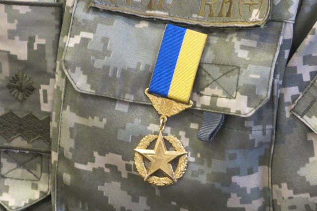 Що потрібно знати криворіжцям про одноразову виплату для Героїв України Що потрібно знати криворіжцям про одноразову виплату для Героїв України