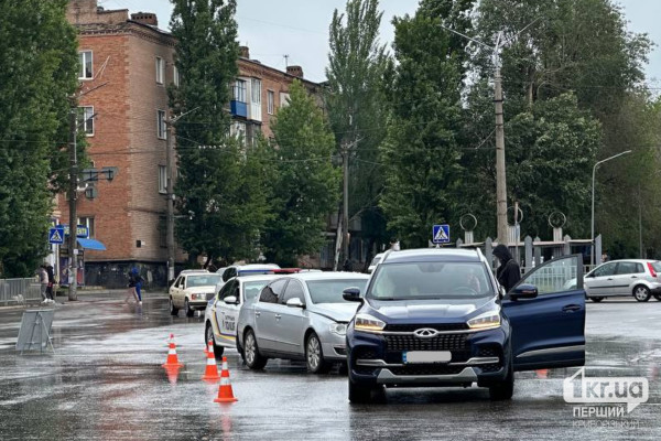 фото зіткнення автівок фото зіткнення автівок