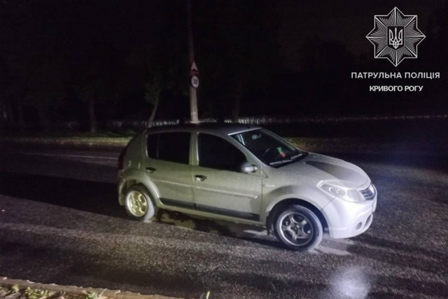 Нетверезий водій пропонував поліції хабар у 100 доларів — затримали криворіжця Нетверезий водій пропонував поліції хабар у 100 доларів — затримали криворіжця