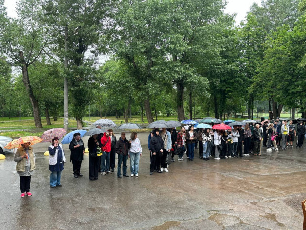 у Кривому Розі відкрили меморіальну дошку загиблому Герою меморіальна дошка