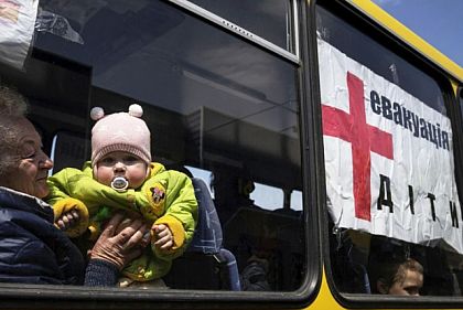 З прифронтових громад Дніпропетровщини евакуювали всіх дітей