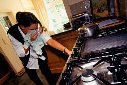 Криворожанам напоминают, как действовать при запахе газа в доме