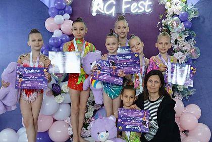 Більше 30 нагород здобули юні криворізькі гімнастки на змаганнях