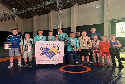 Криворожские спортсмены завоевали 12 медалей на Всеукраинском турнире по вольной борьбе