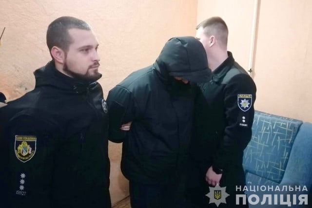 Ударив знайому в голову напильником: поліція Кривого Рогу затримали підозрюваного