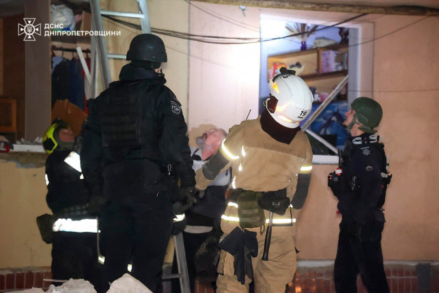 Число погибших в Днепре возросло до трех, еще одного человека ищут