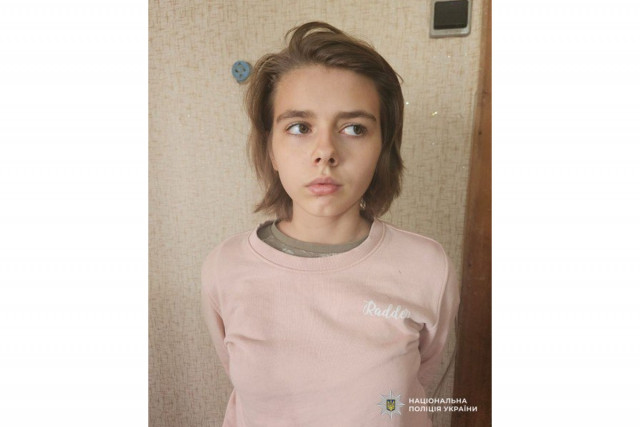В Кривом Роге разыскивают 12-летнюю Алену Гелю