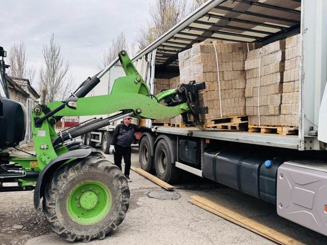 Медучреждение из Криворожского района получило тонны твердого топлива для обогрева зимой