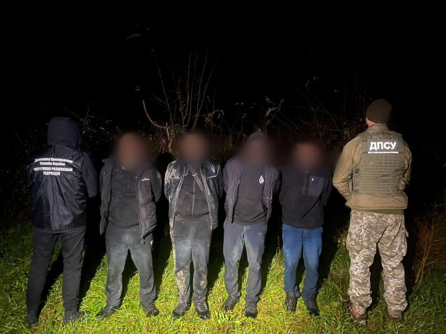 Житель Днепропетровщины пытался незаконно попасть в Румынию за 1000 долларов