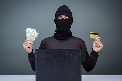 Заставляют заплатить штраф: криворожан предупреждают о фейковых письмах от имени МВД