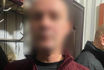 В Днепропетровской области мужчина похитил телефон из рук женщины