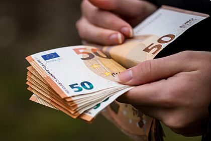 Евро стоит почти 49 гривен: курс валют в Кривом Роге 26 ноября