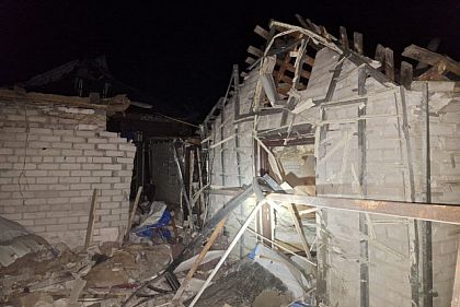 На Днепропетровщине из-за вражеских ударов повреждены дома, авто и газопровод