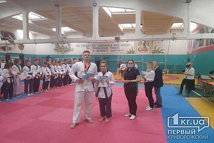 Криворожане заняли призовые места на областном турнире по тхэквондо